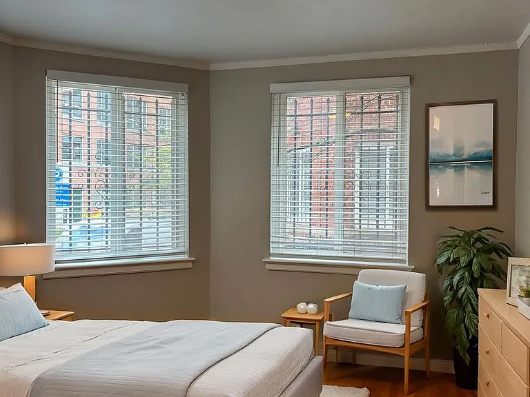 Charlesgate Apartments - Vintage Studios — Photo 83