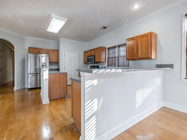 2310 Hosea L Williams Dr NE — Photo 13