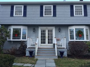 292 Nahant Rd, Nahant, MA 01908