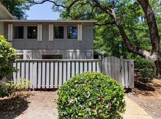 19 Broomsedge Ct, Hilton Head Island, SC 29926