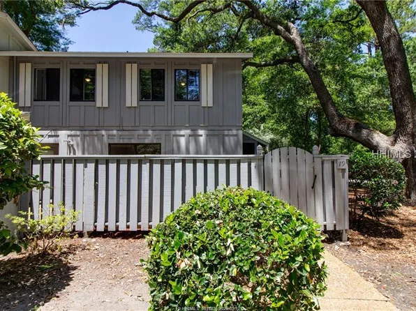 19 Broomsedge Ct, Hilton Head Island, SC 29926
