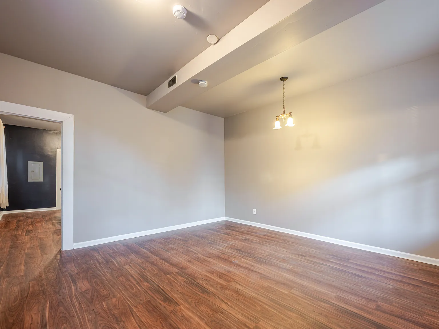 1319 U St SE — Photo 3