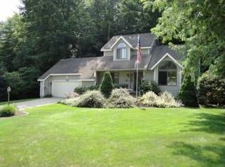 17336 Hidden Treasure Dr, West Olive, MI 49460