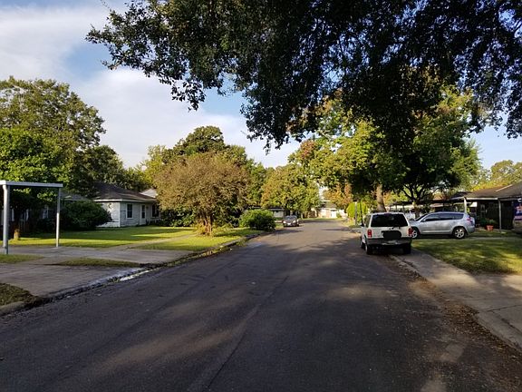 5th image of 4018 Antoinette St