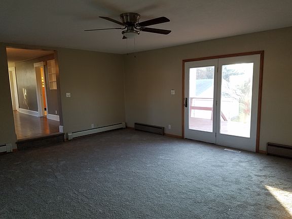 3rd image of 200 N Avon Ave