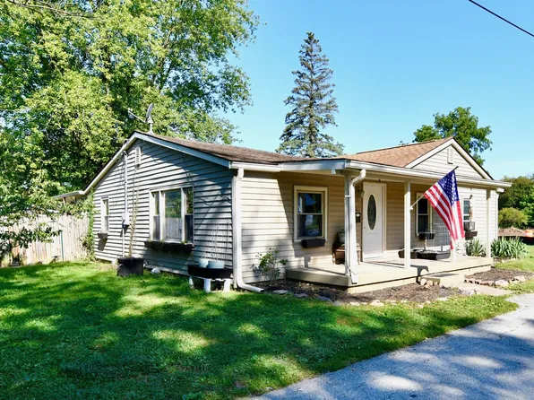 809 S 12th St, Noblesville, IN 46060