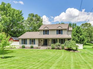 1057 Swigart Rd, New Franklin, OH 44203
