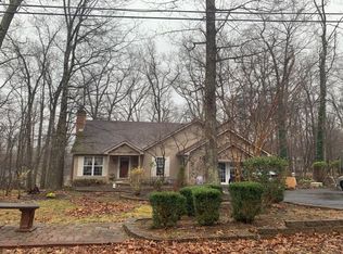 507 Dogwood Dr, Cross Junction, VA 22625