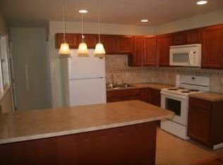 7709 Huron Dr, Gainesville, VA 20155