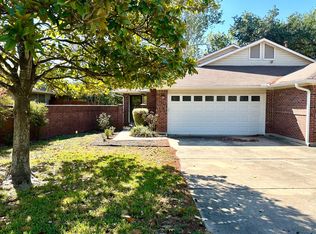 1003 Markham Ln APT B, Austin, TX 78753