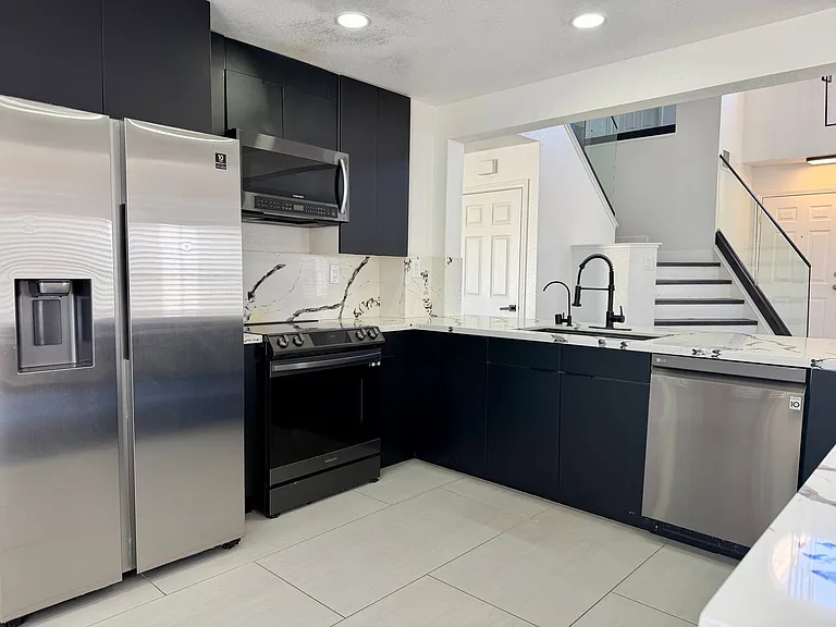 9713 Horizon Hills Dr — Photo 6
