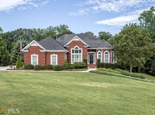 202 Lower Creek Pass, McDonough, GA 30252
