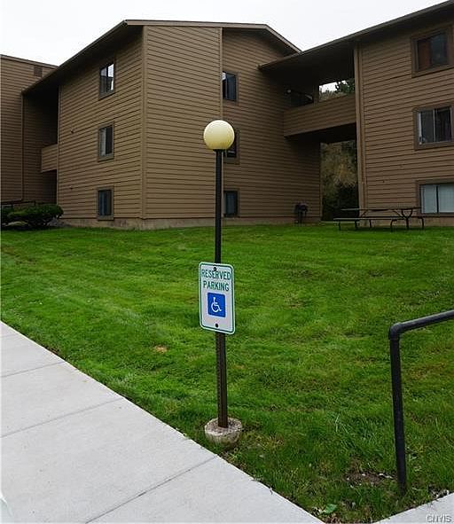 1st image of 248 Watertree Dr