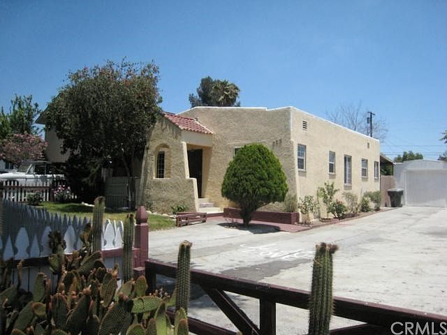 1st image of 226 N Campus Ave