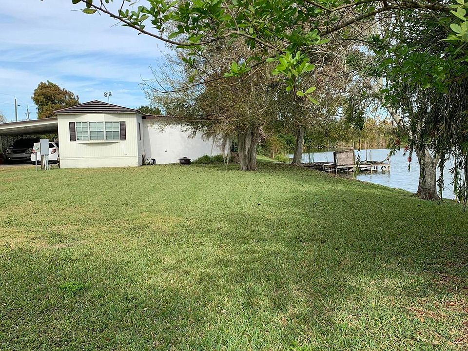 1105 Chobee St Okeechobee Fl 34974 Mls Rx 10682364 Zillow