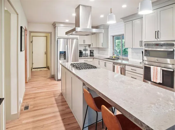 13666 Pathway Ave, Truckee, CA 96161