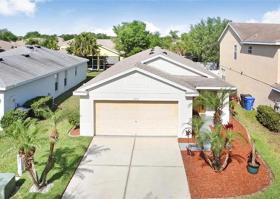 1st image of 11437 Crestlake Village Dr