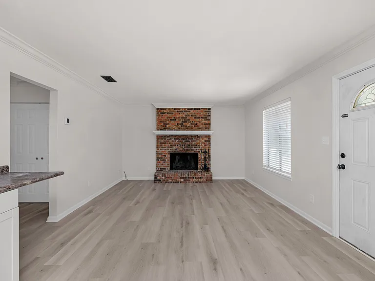 131 Bayou View Dr #D — Photo 13
