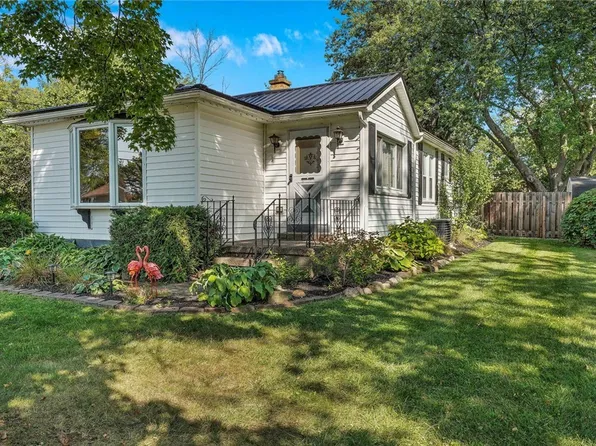 4135 Burke Pkwy, Blasdell, NY 14219
