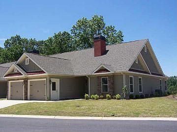 2nd image of 308 Summit Dr