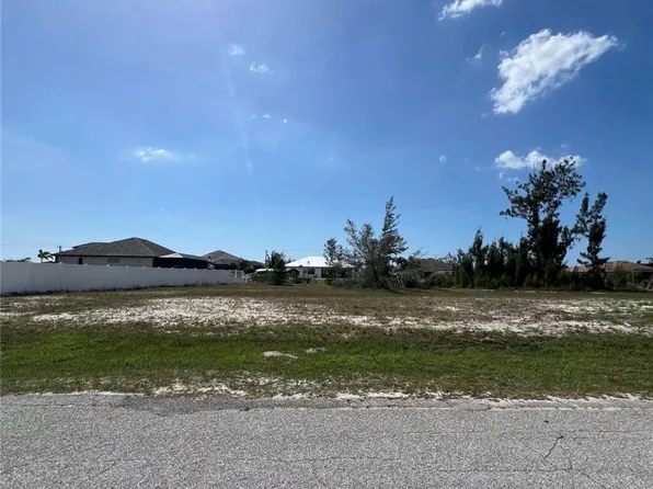 1608 NW 39th Ave, Cape Coral, FL 33993