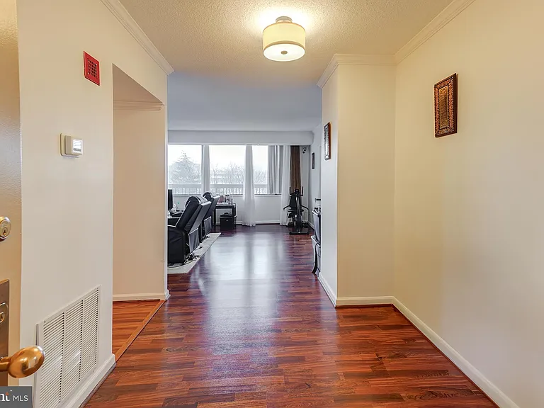 3713 George Mason Dr #414W — Photo 7