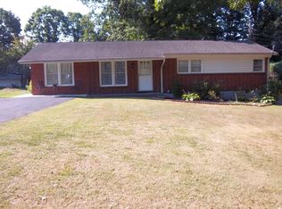 117 Robinhood Rd, Galax, VA 24333