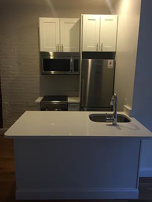 Rented by Sky Management | media 31