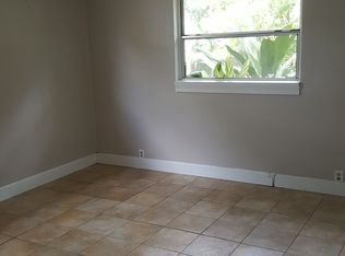 107 W Oak St, Osprey, FL 34229