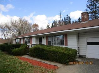 27 Academy St, Winchendon, MA 01475