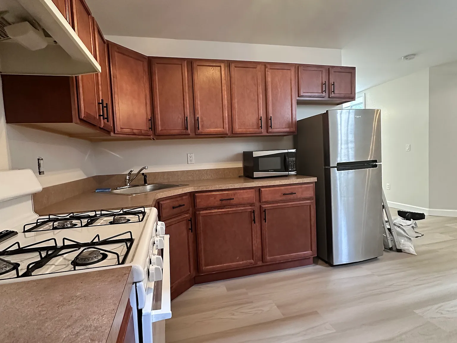 Stalie Ct, Staten Island — Photo 2
