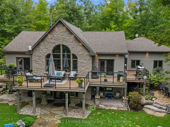 37 Mitchell Cres, Trent Lakes, ON K0L 1J0