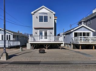 12 Shoreline Dr UNIT 12, Stratford, CT 06615