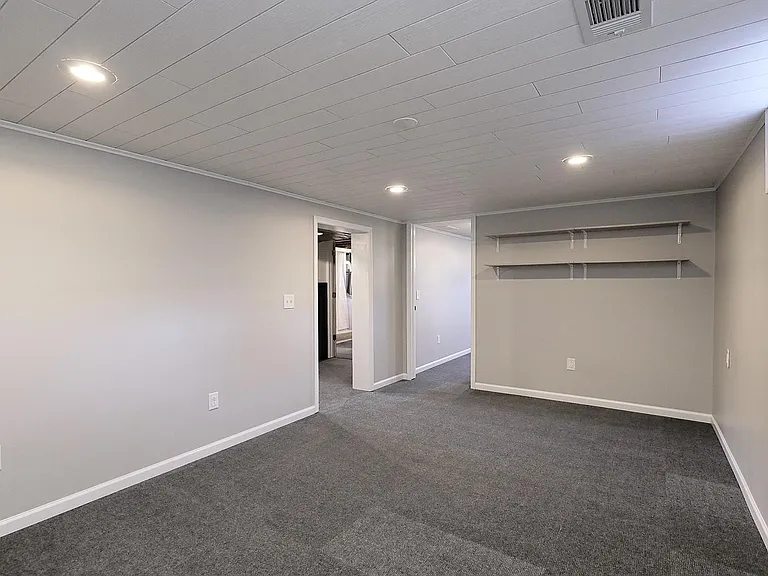 5540 Oldham St — Photo 16
