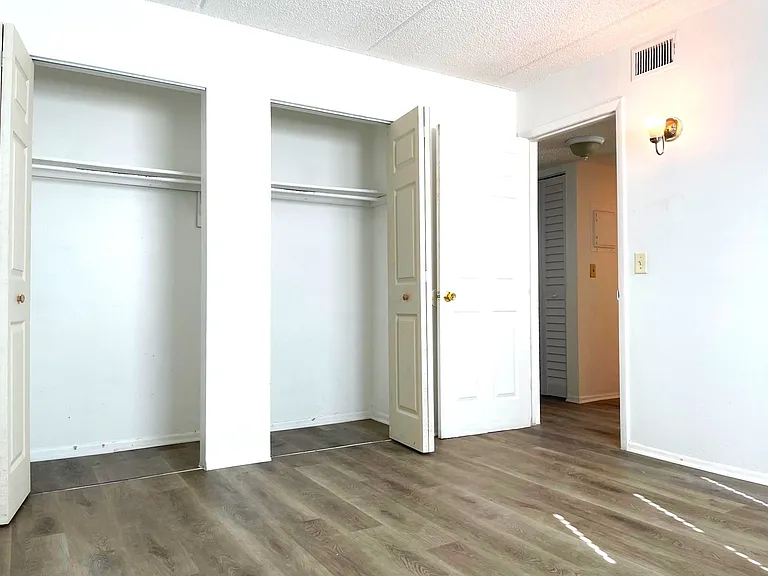 731 Michigan Ct #2 — Photo 10