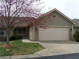 609 NE 101st St, Kansas City, MO 64155