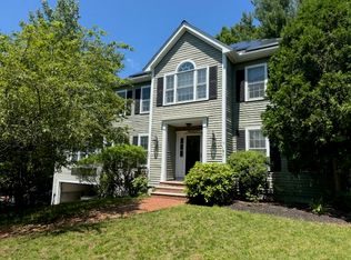 9 Green Way, Wayland, MA 01778