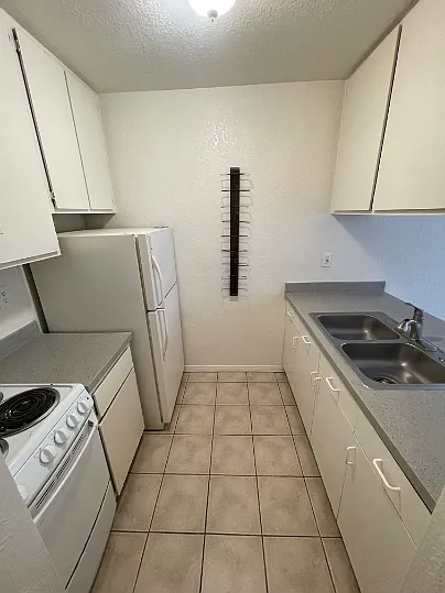 4216 50th St #7 — Photo 23