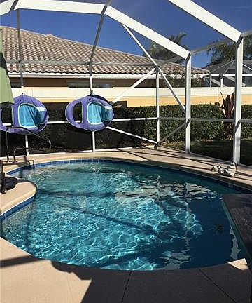 2nd image of 28851 Vermillion Ln