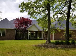 28349 Kevin Ln, Warrenton, MO 63383
