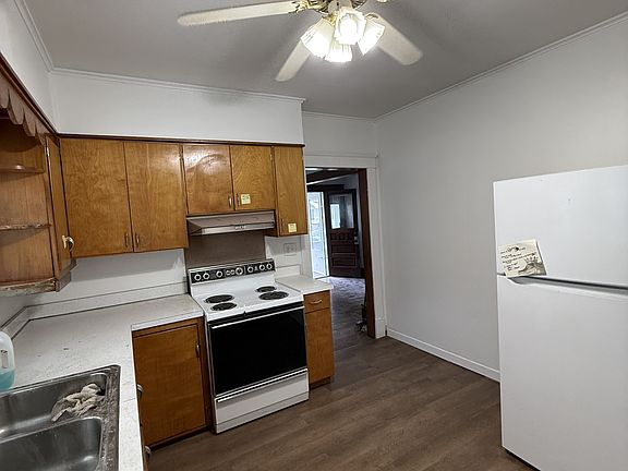 Kitchen - 20 138th Street, Charleston (Chesapeake) WV