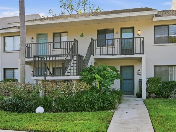 7845 Eagle Creek Dr, Sarasota, FL 34243