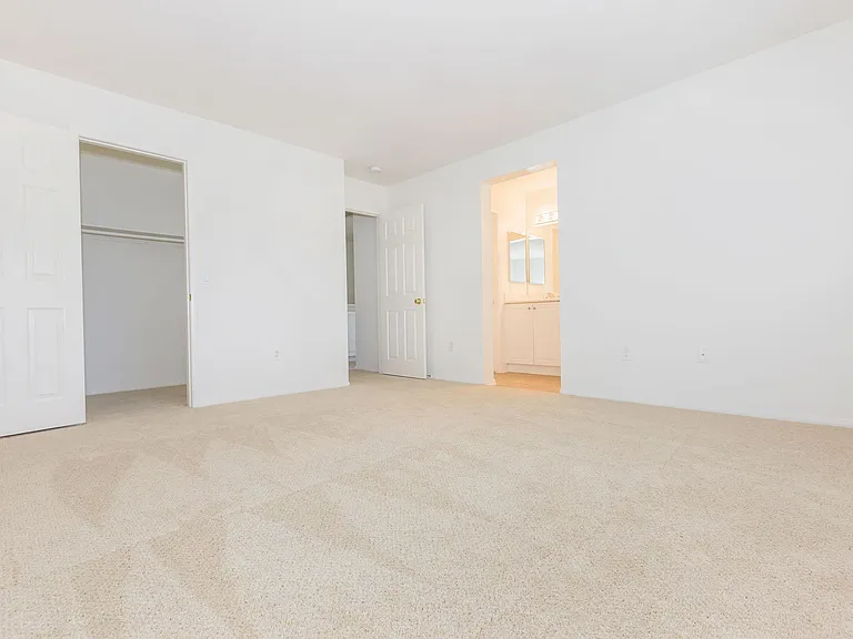 StoneCreek Apartment Homes — Photo 55