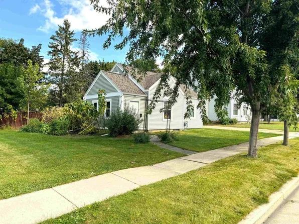 310 Hall Street, Ripon, WI 54971