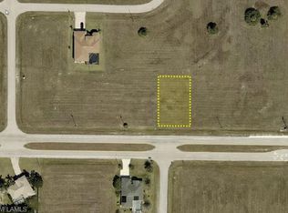 3215 Gulfstream Pkwy, Cape Coral, FL 33993