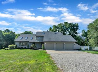 2275 Bravender Rd, Williamston, MI 48895