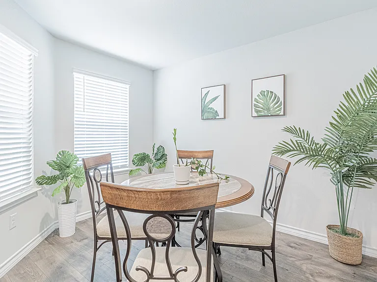 7019 Capella Cir — Photo 3