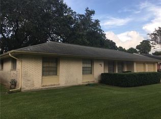 51 Marie Dr, Gretna, LA 70053