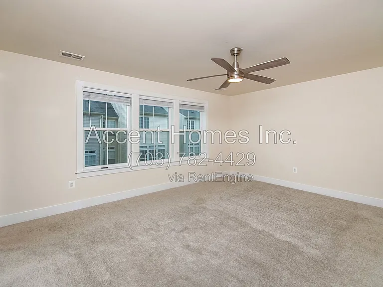 4734 Earl Flanagan Way — Photo 16