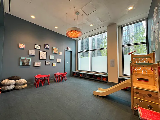 Rented by Jade Stone Real Estate Consulting | media 49